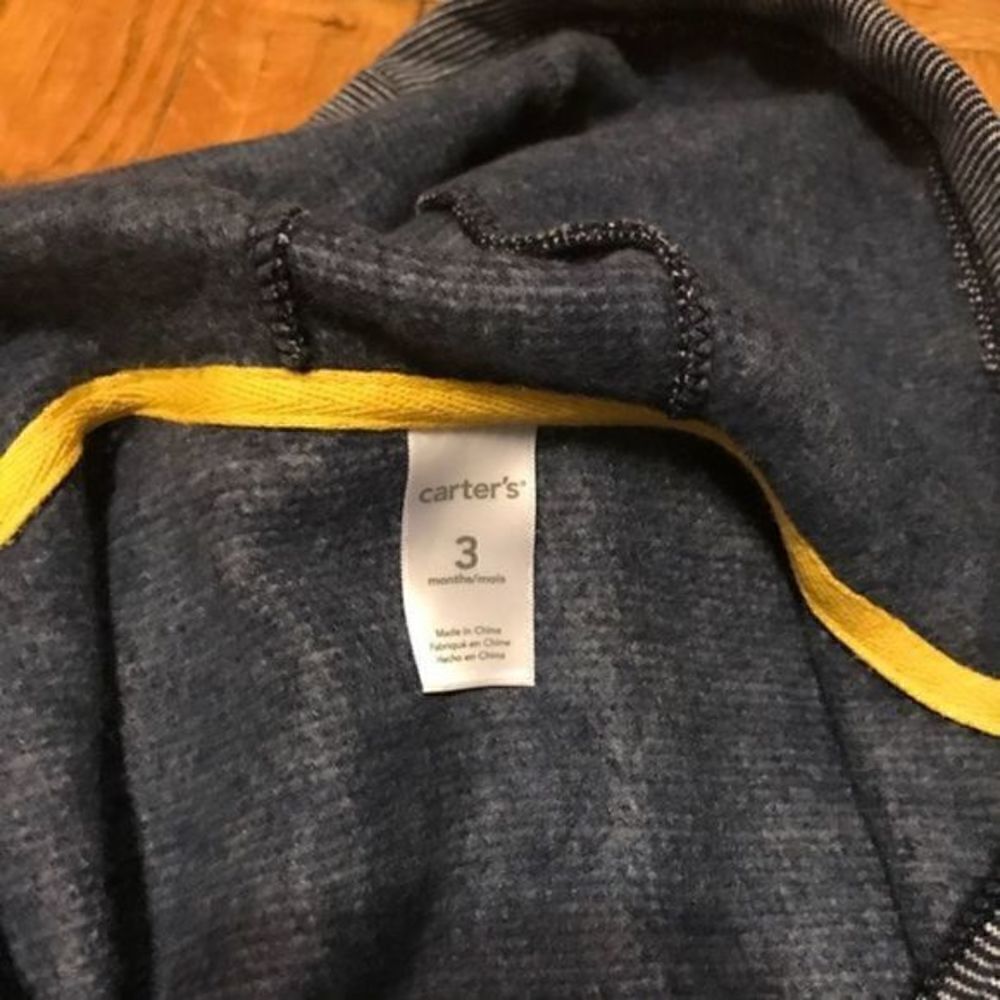 NWOT Carters hooded jacket size 3 months - Picture 2 of 4
